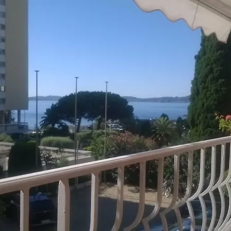 Maxime * Sainte-Maxime